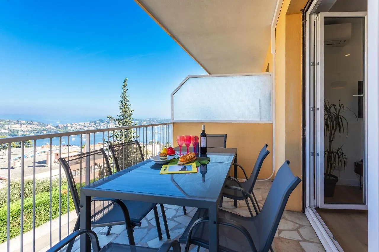 Le Mont Alban Ap4360 By Riviera Holiday Homes Villefranche-sur-Mer Apartamento