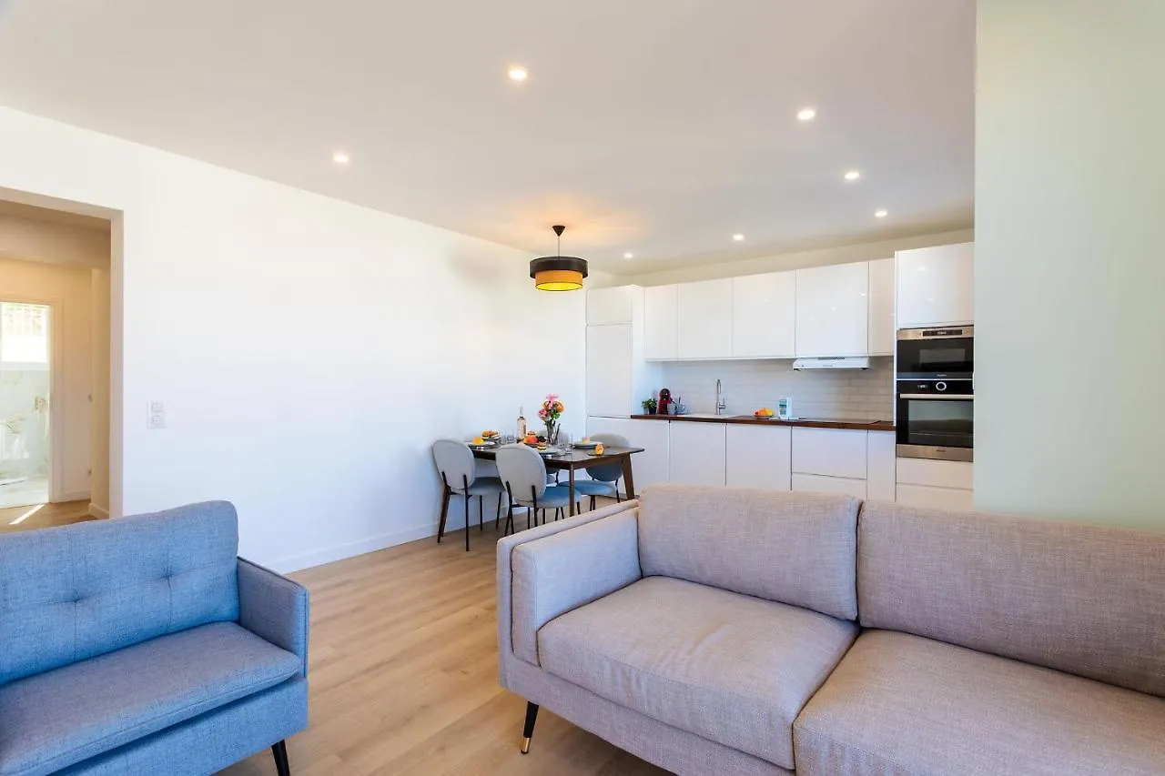 Le Mont Alban Ap4360 By Riviera Holiday Homes Villefranche-sur-Mer Apartamento